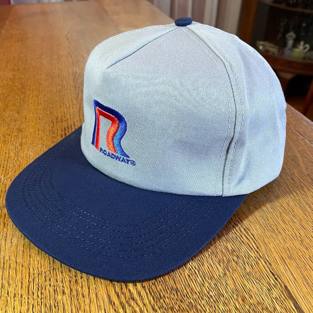 Men's Roadway Trucking Company Gray/Blue Snapback Baseball Hat Cap Vintage